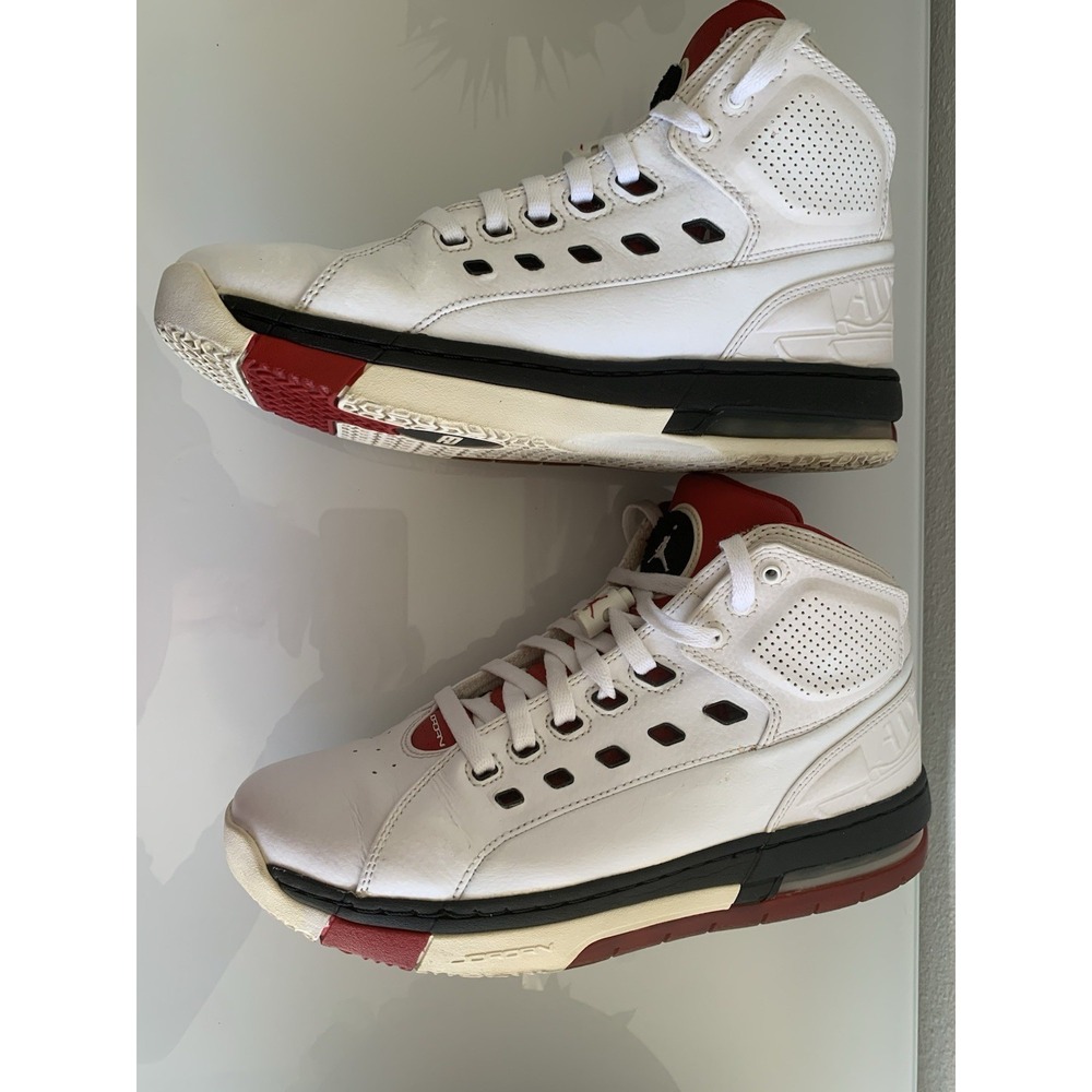 Size 9 - Jordan Ol' School White - Picture 7 of 15